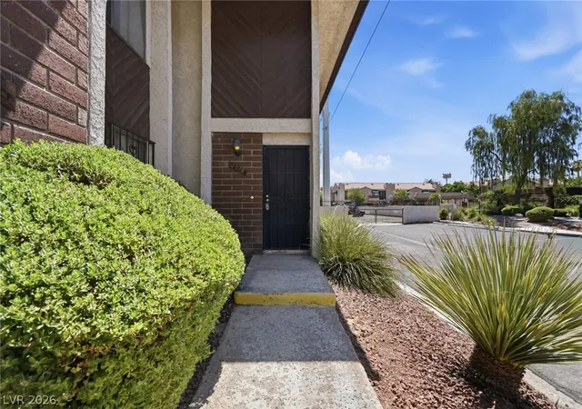 Photo 3 of Townhouse for sale at 4378 Shortleaf St, Las Vegas, NV 89119 | MLS# 2794641 | Listing updated on 2026-08-26