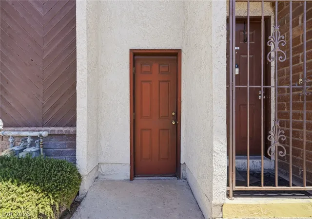 Photo 4 of Townhouse for sale at 4378 Shortleaf St, Las Vegas, NV 89119 | MLS# 2794641 | Listing updated on 2026-08-26