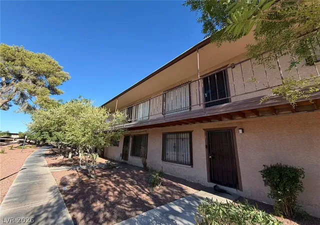 Homes for sale in Las Vegas, NV | 595 S Royal Crest Cir #8, Las Vegas, NV 89169 | MLS# 2795172