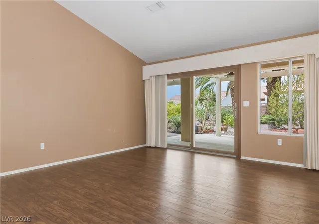 4th image of 10033 Hope Island Drive, Las Vegas, NV 89134 | MLS# 2795023