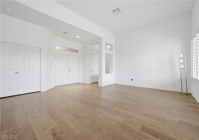 Photo 3 of Single family home for sale at 511 Eagle Vista Dr, Henderson, NV 89012 | MLS# 2794957 | Listing updated on 2026-08-20