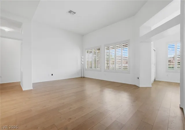 Photo 3 of Single family home for sale at 511 Eagle Vista Dr, Henderson, NV 89012 | MLS# 2794957 | Listing updated on 2026-08-20