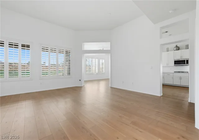 Photo 4 of Single family home for sale at 511 Eagle Vista Dr, Henderson, NV 89012 | MLS# 2794957 | Listing updated on 2026-08-20