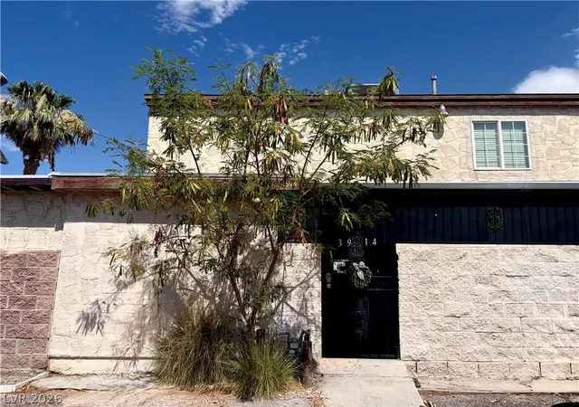 Photo 2 of Townhouse for sale at 3914 Visby Ln, Las Vegas, NV 89119 | MLS# 2794955 | Listing updated on 2026-06-27