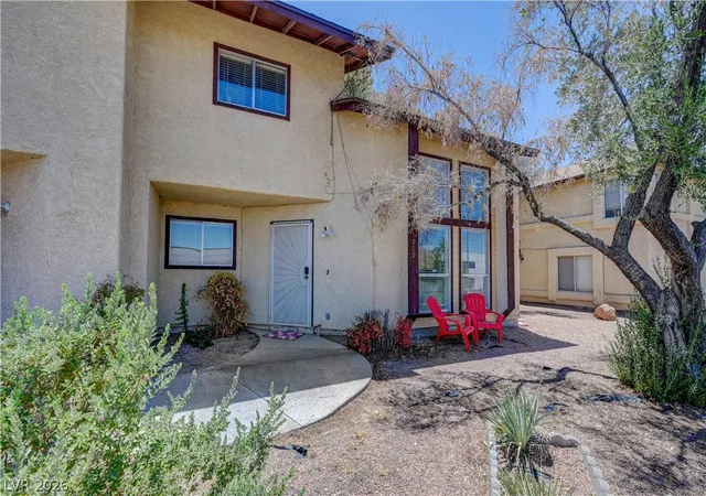 Photo 3 of Townhouse for sale at 1909 Natalee Dr, Henderson, NV 89011 | MLS# 2795220 | Listing updated on 2026-07-29