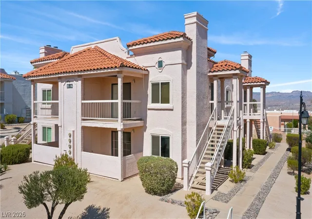 2nd image of 1916 Las Palmas Ln #114, Laughlin, NV 89029 | MLS# 2794929