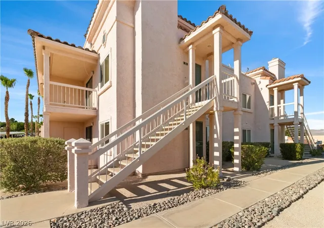 3rd image of 1916 Las Palmas Ln, Laughlin, NV 89029