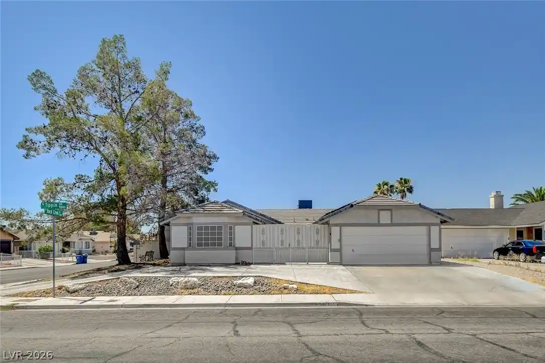 Photo 1 of Single family home for sale at 5877 Tippin Dr, Las Vegas, NV 89130 | MLS# 2795161 | Listing updated on 2026-10-11