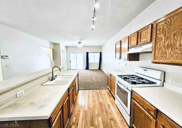 Photo 4 of Single family home for sale at 5953 Crumbling Ridge St, Henderson, NV 89011 | MLS# 2792358 | Listing updated on 2026-07-29