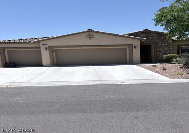 Homes for sale in Pahrump, NV | 5309 E La Campana Dr, Pahrump, NV 89061 | MLS# 2795623