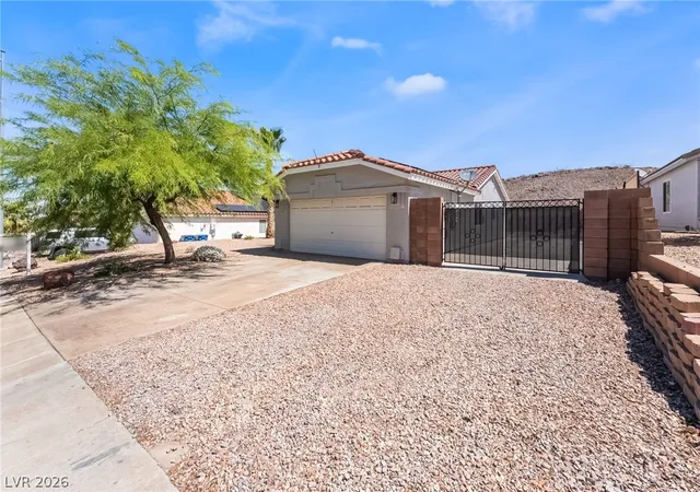 Homes for sale in Henderson, NV | 376 Eveningside Ave, Henderson, NV 89012 | MLS# 2787955