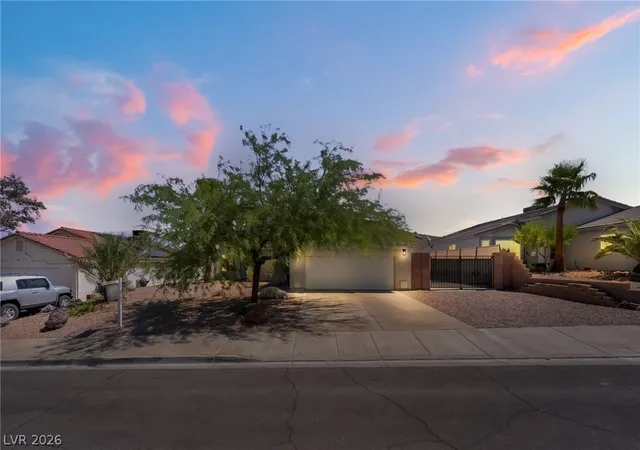 Homes for sale in Henderson, NV | 376 Eveningside Ave, Henderson, NV 89012 | MLS# 2787955