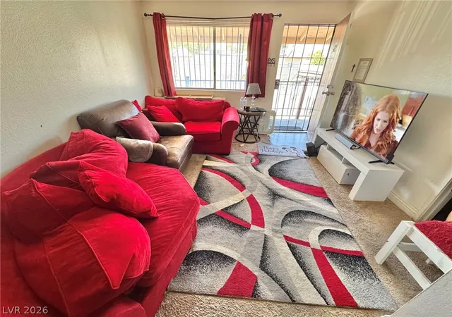 Listing Photo 5 - Condo for sale in building located at 4955 Jeffreys St, Las Vegas, NV 89119 - Unit #602