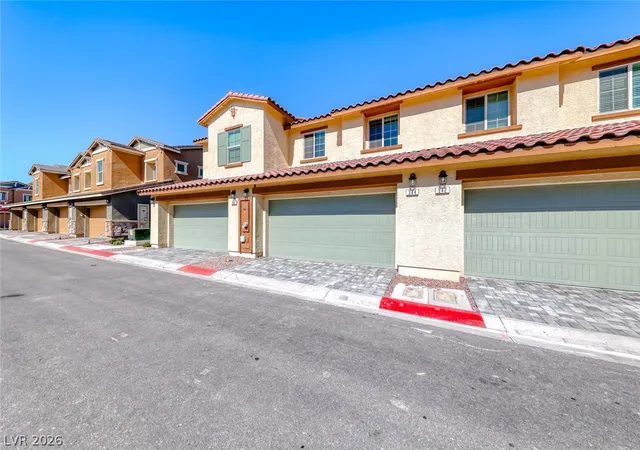 Photo 3 of Townhouse for sale at 344 Pacific Sparrow Ave, Henderson, NV 89011 | MLS# 2795663 | Listing updated on 2026-08-25
