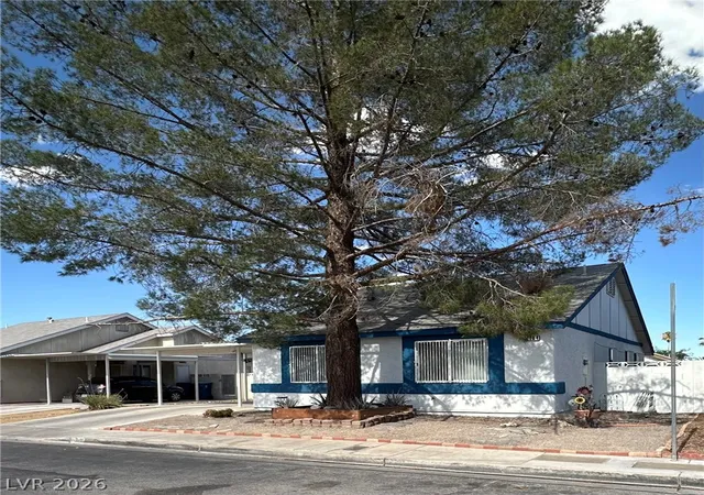 3rd image of 2104 Havelina St, Las Vegas, NV 89108 | MLS# 2794527
