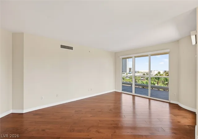 5th image of 2857 Paradise Rd #505, Las Vegas, NV 89109 | MLS# 2795897
