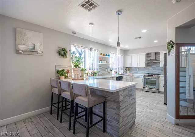 Photo 2 of Single family home for sale at 822 Grape Vine Ave, Henderson, NV 89002 | MLS# 2795505 | Listing updated on 2026-07-11