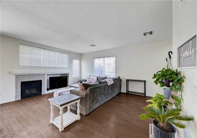 Photo 4 of Single family home for sale at 4013 Kindhearted Ct, North Las Vegas, NV 89032 | MLS# 2795970 | Listing updated on 2026-08-01