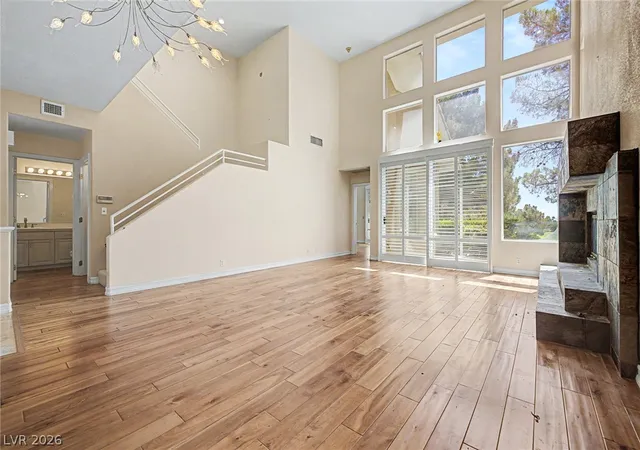 Photo 4 of Sale Pending at 4910 Mount Pleasant Ln, Las Vegas, NV 89113 | MLS# 2795647 | Listing updated on 2026-09-24