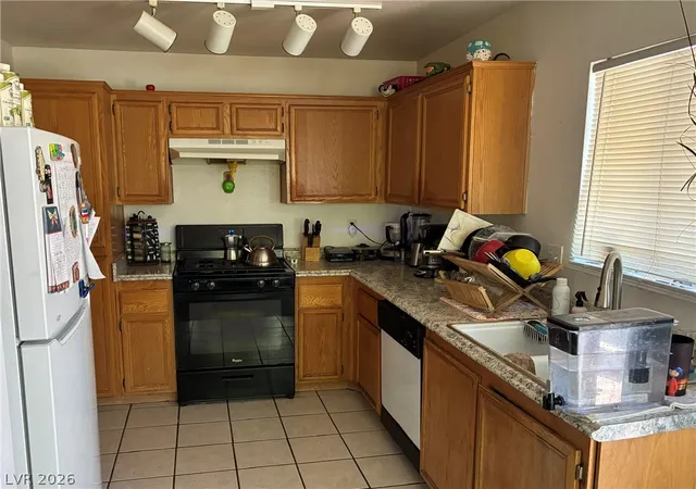 3rd image of 4222 Union Hill Ct, North Las Vegas, NV 89032 | MLS# 2794385