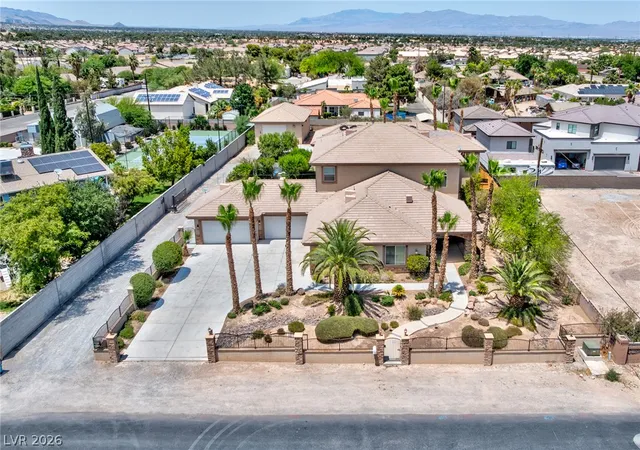 Photo 1 of Mansion for sale at 5870 W Oquendo Rd, Las Vegas, NV 89118 | MLS# 2794624 | Listing updated on 2026-07-01