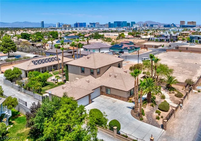 Photo 3 of Single family home for sale at 5870 W Oquendo Rd, Las Vegas, NV 89118 | MLS# 2794624 | Listing updated on 2026-07-01