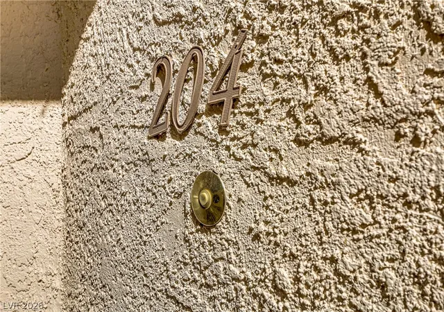 Listing Photo 5 - Condo for sale in building located at 3660 Renovah St, Las Vegas, NV 89129 - Unit #204