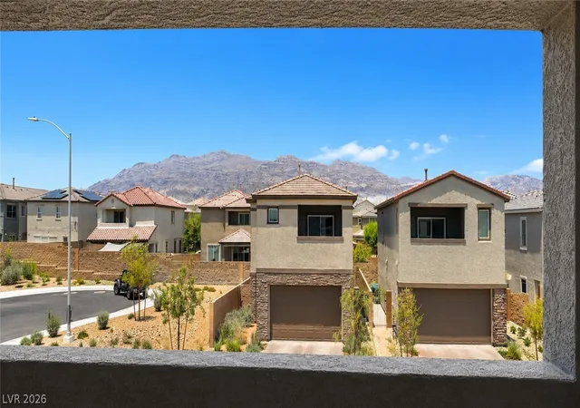 2nd image of 375 Great Ocean Ave, North Las Vegas, NV 89084 | MLS# 2795947