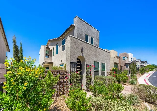 Photo 3 of Single family home for sale at 1074 Parkington Ave, Henderson, NV 89012 | MLS# 2796252 | Listing updated on 2026-07-10