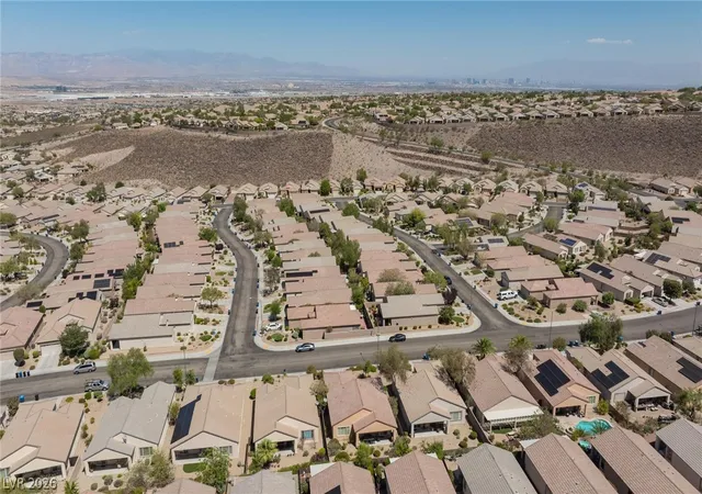 Photo 34 of Single family home for sale at 2568 Solera Sky Dr, Henderson, NV 89044 | MLS# 2795734 | Listing updated on 2026-08-29
