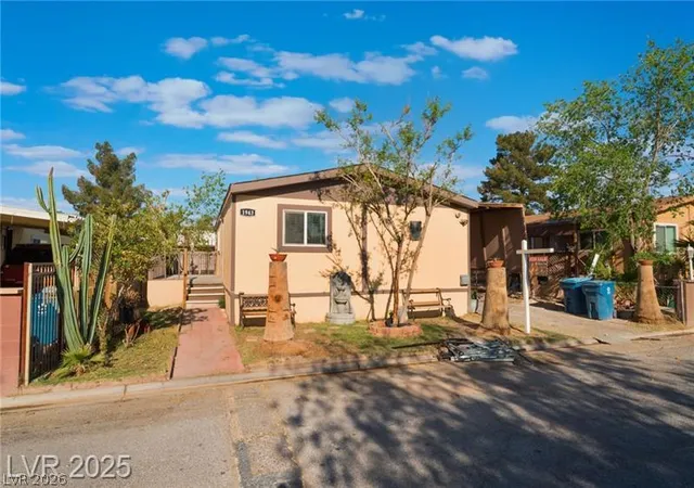 Photo 2 of Manufactured home for sale at 1943 Quintearo, Las Vegas, NV 89115 | MLS# 2796112 | Listing updated on 2026-07-21