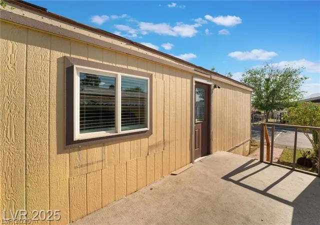 Photo 3 of Manufactured home for sale at 1943 Quintearo, Las Vegas, NV 89115 | MLS# 2796112 | Listing updated on 2026-07-21