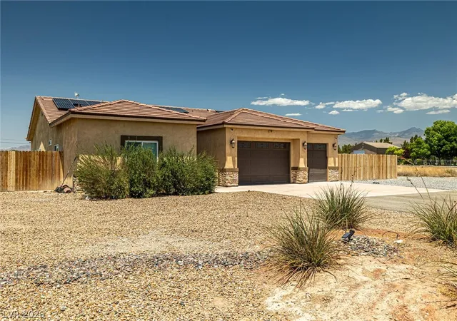 Homes for sale in Pahrump, NV | 780 W Garden Ln, Pahrump, NV 89048 | MLS# 2795532