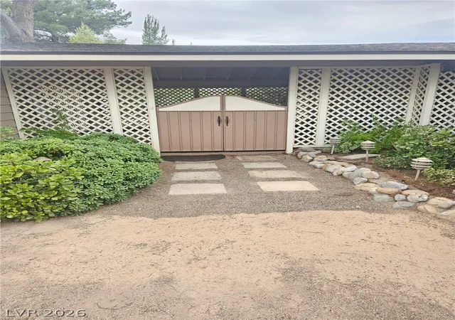 Photo 4 of Sale Pending at 2612 Casey Dr, Las Vegas, NV 89120 | MLS# 2796047 | Listing updated on 2026-08-29