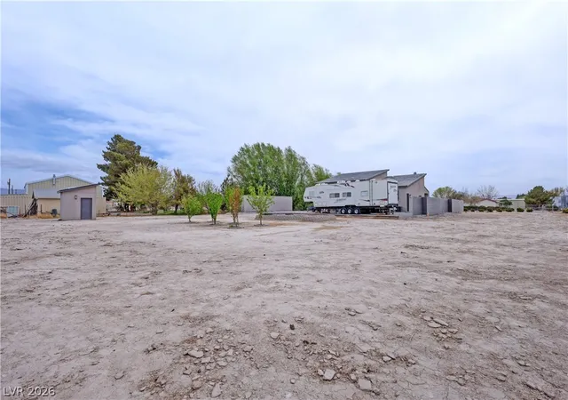Homes for sale in Pahrump, NV | 4830 East Comanche Dr, Pahrump, NV 89060 | MLS# 2796683