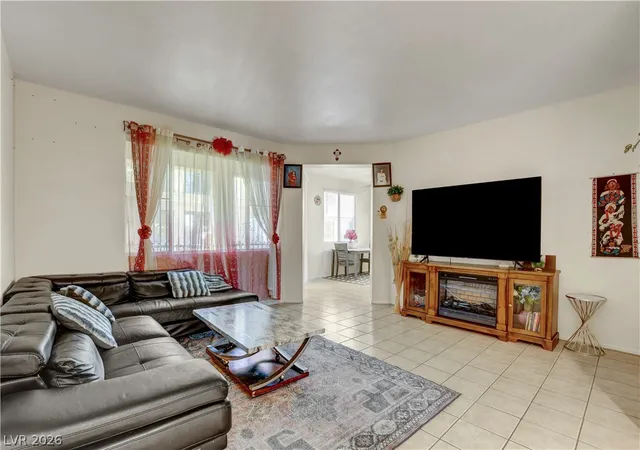 Homes for sale in Las Vegas, NV | 5155 W Tropicana Ave, Las Vegas, NV 89103