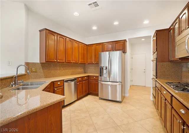 5th image of 2353 Orangeburg Pl, Henderson, NV 89044 | MLS# 2794429