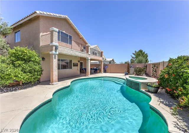 Photo 1 of Single family home for sale at 33 Trailside Ct, Henderson, NV 89012 | MLS# 2796551 | Listing updated on 2026-08-18