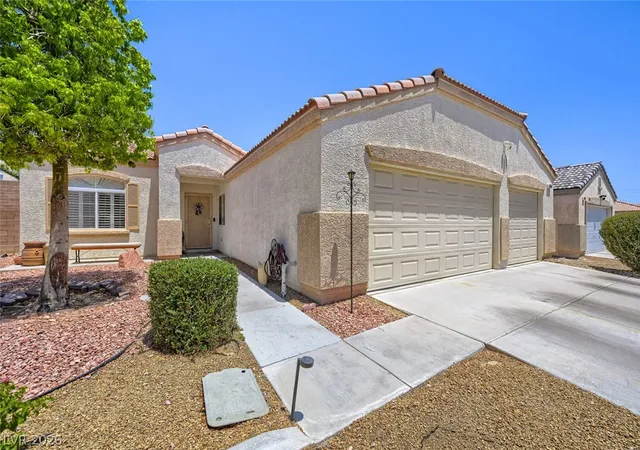 3rd image of 3830 W El Campo Grande Ave, North Las Vegas, NV 89031 | MLS# 2797058