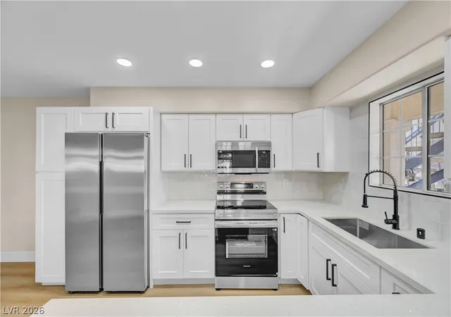 1st image of 2725 S Nellis Blvd #1077, Las Vegas, NV 89121 | MLS# 2797095