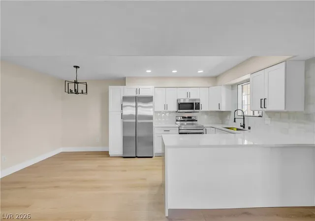 2nd image of 2725 S Nellis Blvd #1077, Las Vegas, NV 89121 | MLS# 2797095