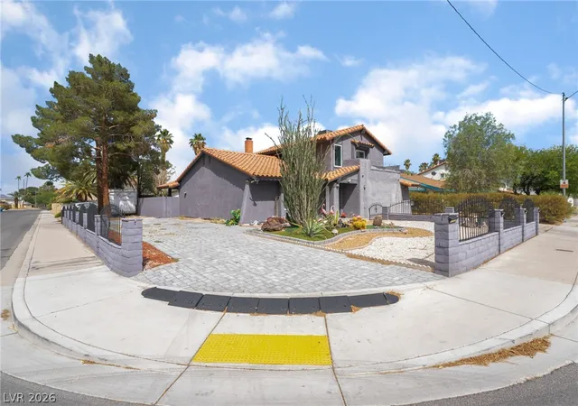 Photo 2 of Single family home for sale at 3400 Sioux Way, Las Vegas, NV 89169 | MLS# 2797128 | Listing updated on 2026-08-21