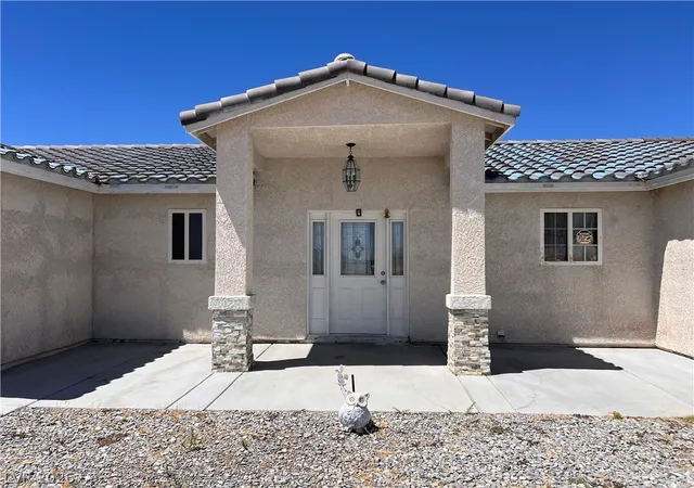 Photo 2 of Single family home for sale at 200 E Gamebird Rd, Pahrump, NV 89048 | MLS# 2797236 | Listing updated on 2026-07-10