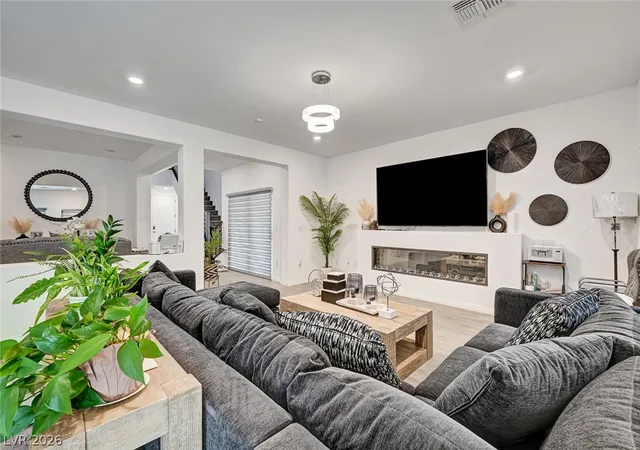 Photo 3 of Single family home for sale at 645 Soaring Wings Ave, Las Vegas, NV 89183 | MLS# 2796980 | Listing updated on 2026-07-29