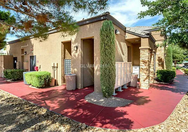 Homes for sale in Las Vegas, NV | 6650 W Warm Springs Road, Las Vegas, NV 89118 | Houzeo