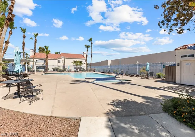 3rd image of 2725 S Nellis Blvd #2052, Las Vegas, NV 89121 | MLS# 2797364