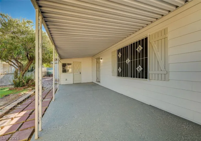 Photo 2 of Manufactured home for sale at 293 Sir William Way, Las Vegas, NV 89110 | MLS# 2797002 | Listing updated on 2026-07-14