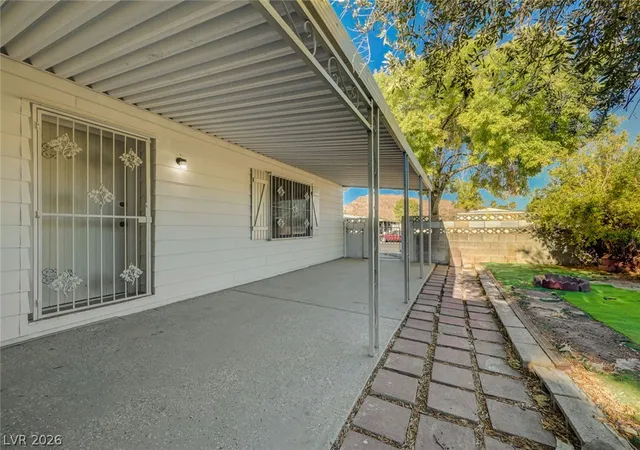 Photo 3 of Manufactured home for sale at 293 Sir William Way, Las Vegas, NV 89110 | MLS# 2797002 | Listing updated on 2026-07-14