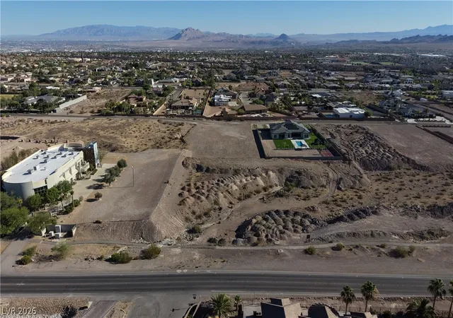 Photo 4 of Land for sale at 328 E Paradise Hills Dr, Henderson, NV 89002 | MLS# 2797514 | Listing updated on 2026-07-06