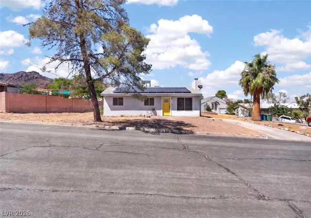 Homes for sale in Boulder City, NV | 300 Lakeview Dr, Boulder City, NV 89005 | MLS# 2797068